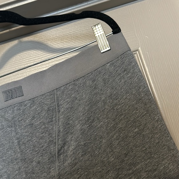 SKIMS | Boyfriend Boxer - Picture 3 of 7